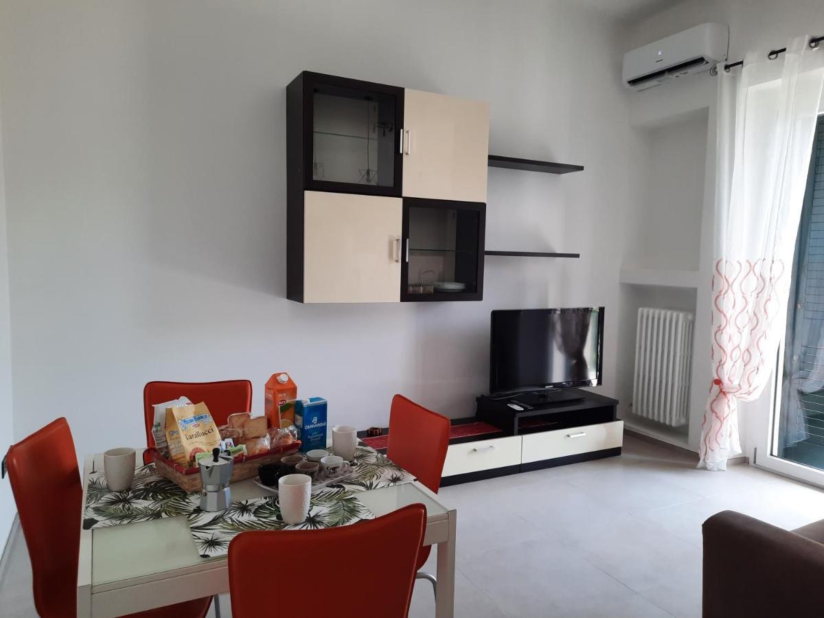 Casa Vacanza Serena Lecce Exteriör bild