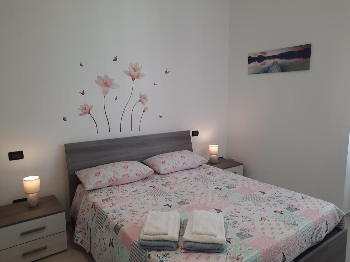 Casa Vacanza Serena Lecce Exteriör bild